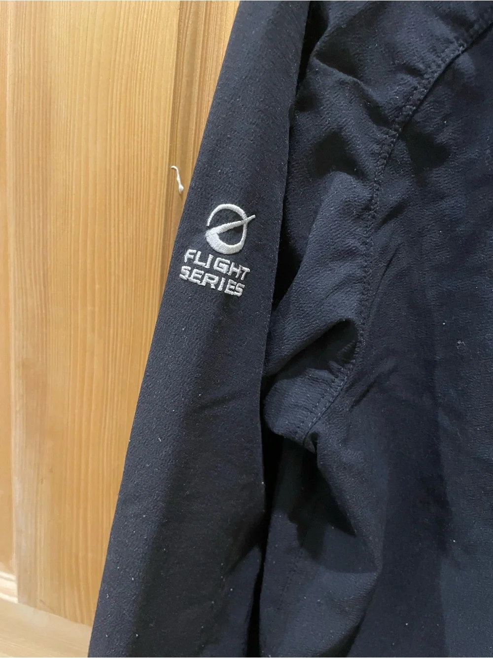 The North Face flight series Black Men's Windbreaker Half-Zip Jacket